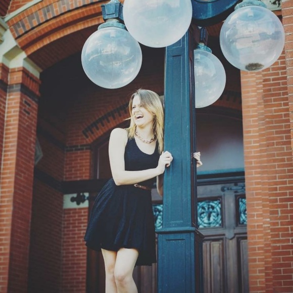 Meet your posher (: - Picture 1 of 3